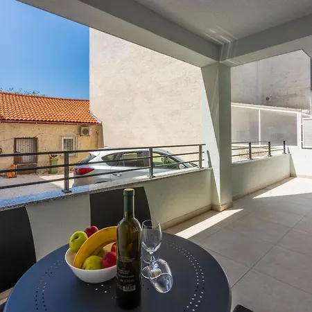 Luxury Lovorka 1 & 2**** Apartmán Selce