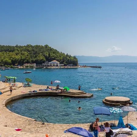 Luxury Lovorka 1 & 2**** Apartmán Selce